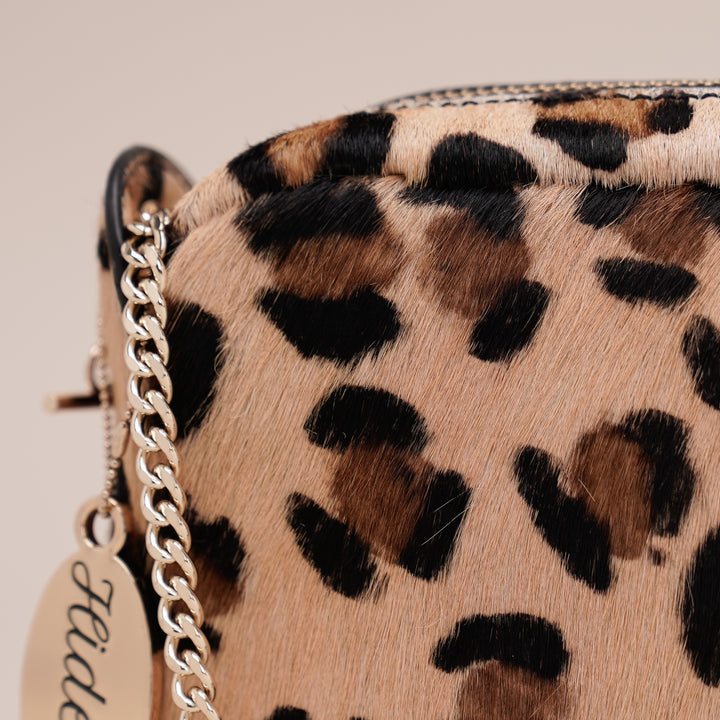 Charles Sling Bag Leopard - HIDELLE