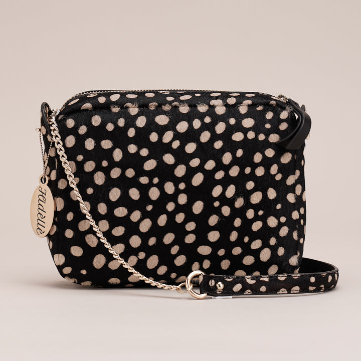 Charles Sling Bag Panther - HIDELLE