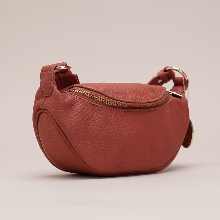 Julia Sling Bag Orange - HIDELLE