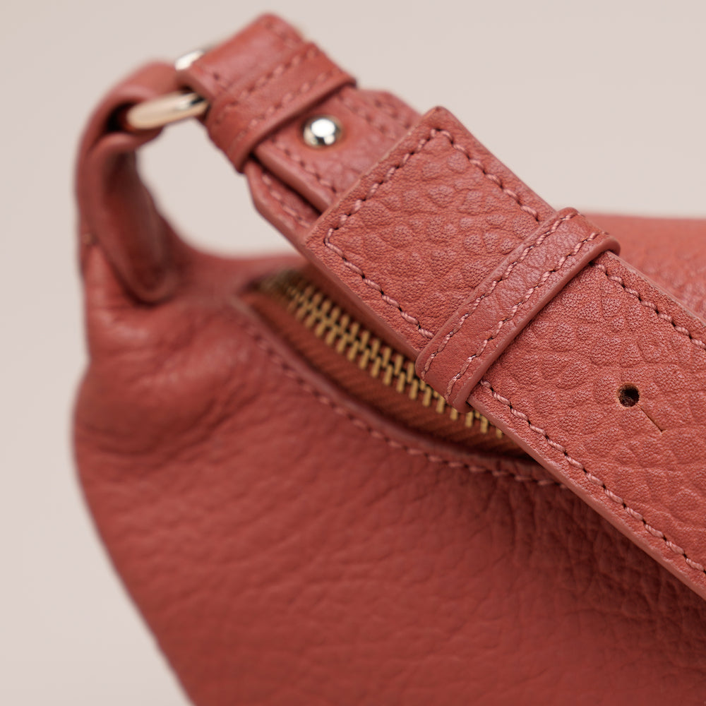 Julia Sling Bag Orange - HIDELLE