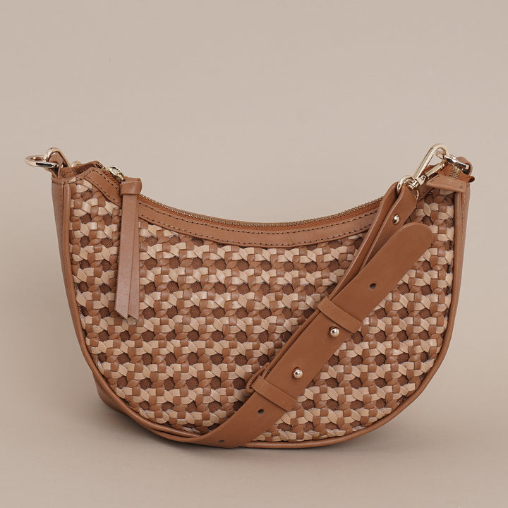 Zoe Sling Bag Tan/beige - HIDELLE