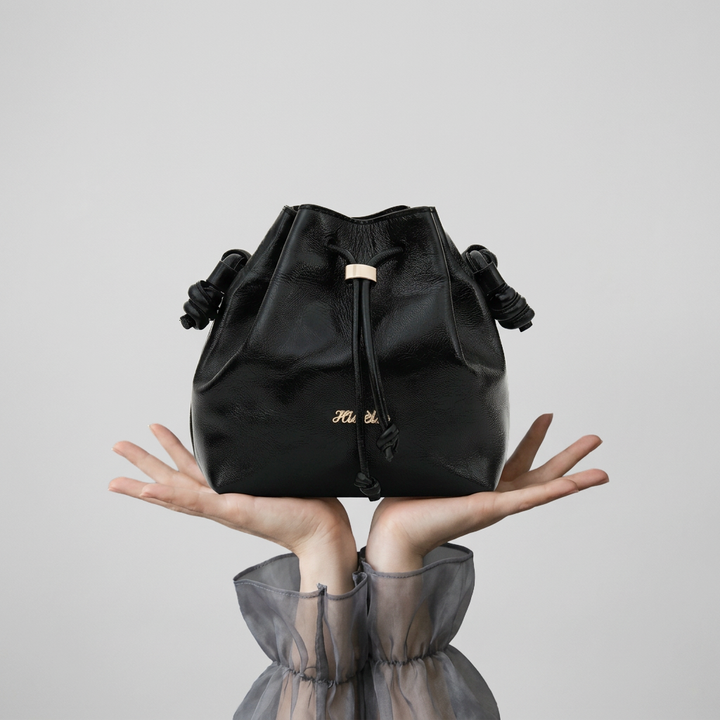 VALENTINE SLING BAG BLACK CROCO