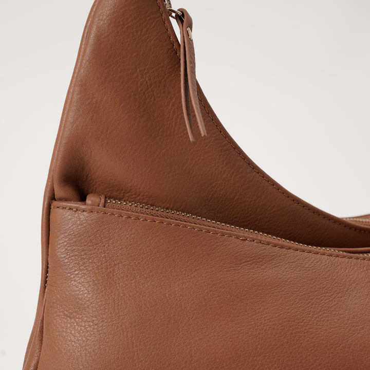 AUDREY HOBO TAN