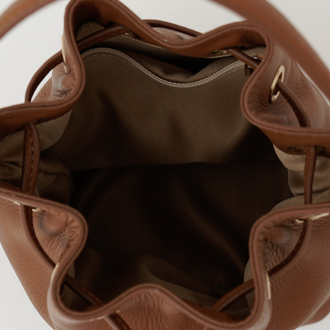 VICTORIA SLING BAG TAN