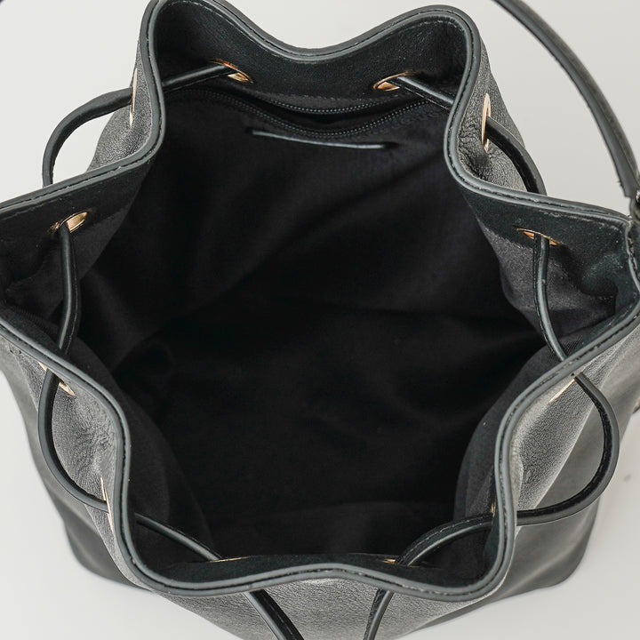 VICTORIA SLING BAG BLACK