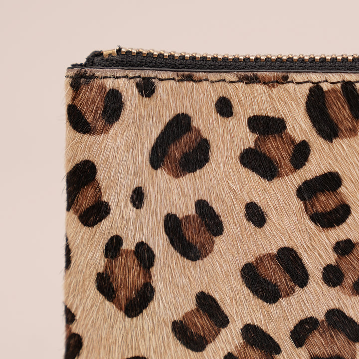 SIA POUCH