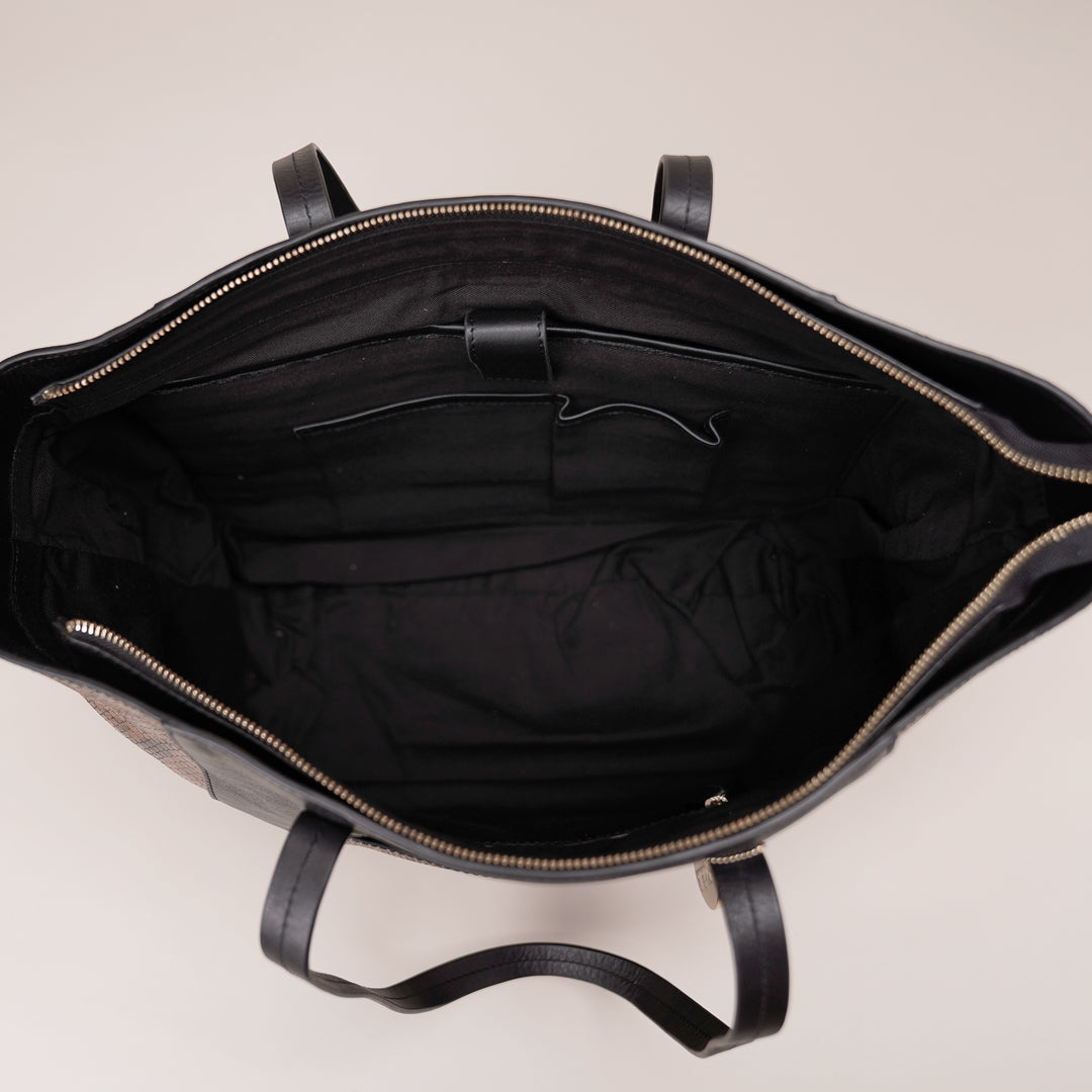PAULE TOTE BLACK PYTHON