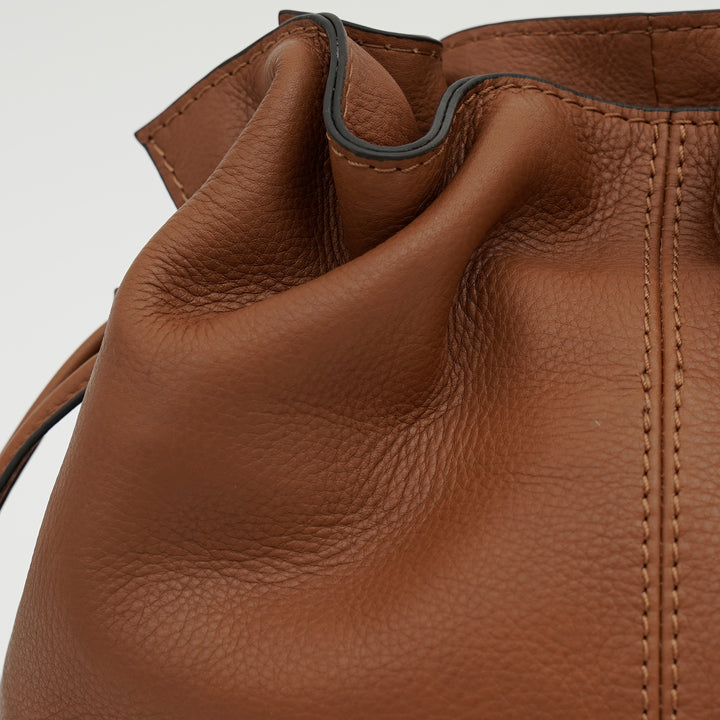 CLEMENCE SLING BAG TAN