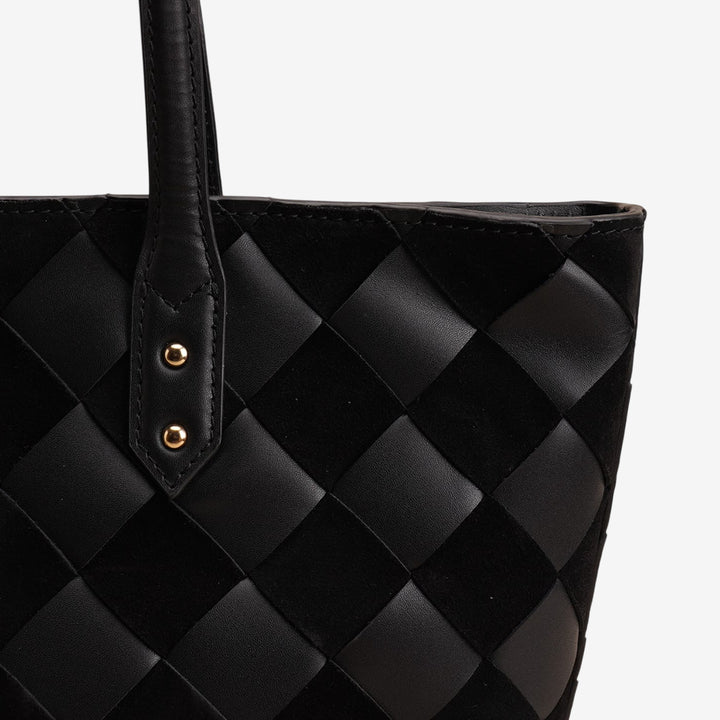 WINNIE TOTE BLACK